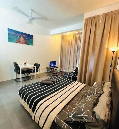 Furr Empire Damansara Studio Free Netflix Wifi Petaling Jaya Exterior photo